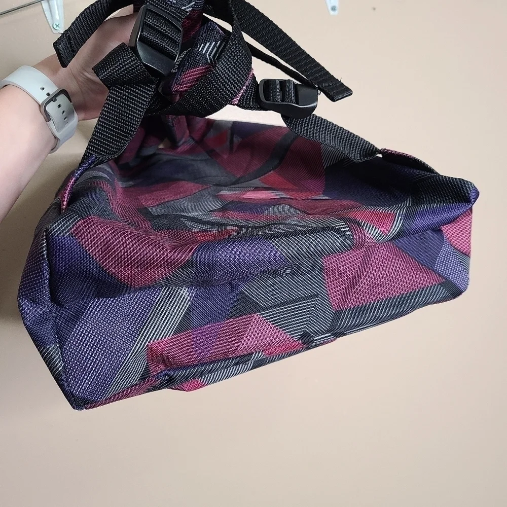 Everest Geometric Pink Purple Backpack